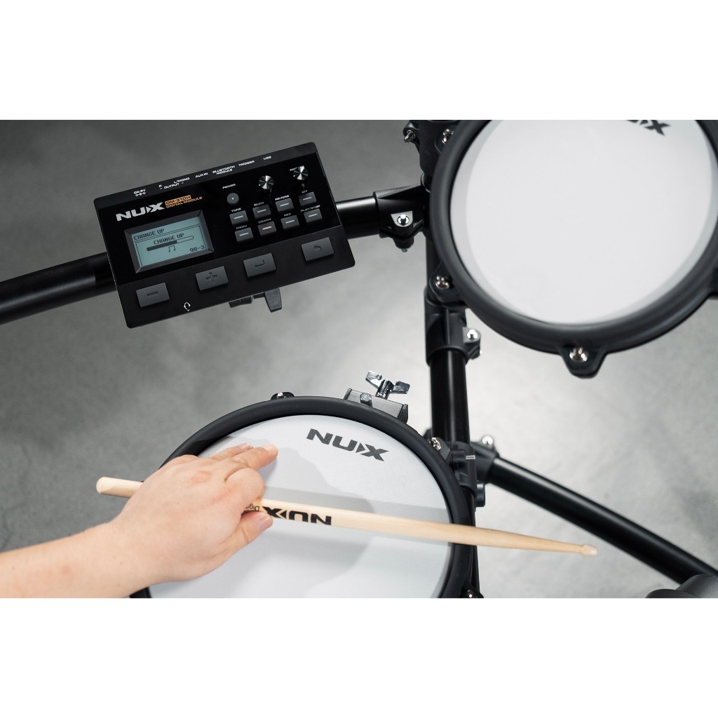 tw-11134207-820lc-mld7xaulq9lb5e