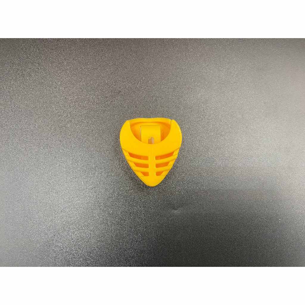 tw-11134207-7ras8-m1s6e5p9vml967