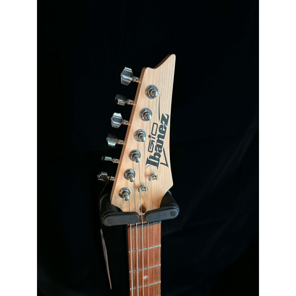 tw-11134207-820l6-mm1q0ah6nh1k19