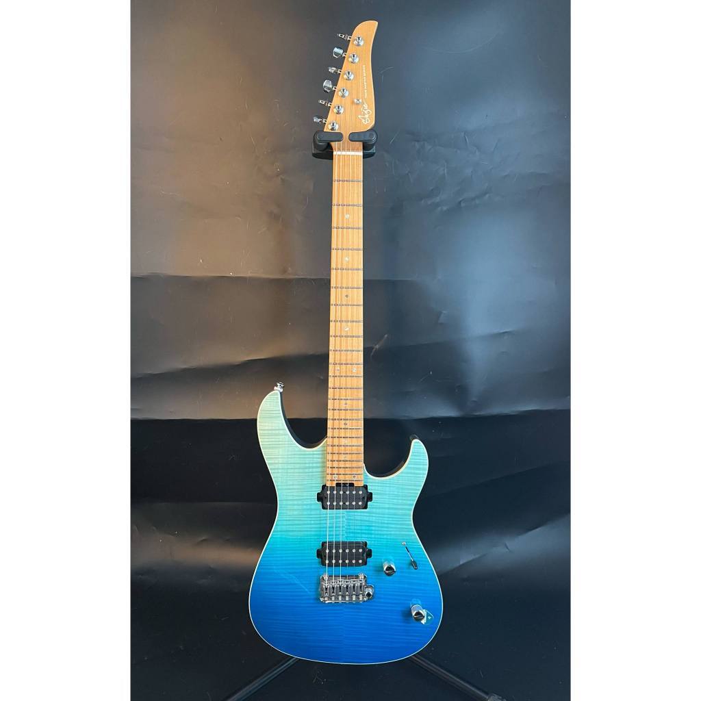 tw-11134207-7rbkb-m9znnbyyk89yf1