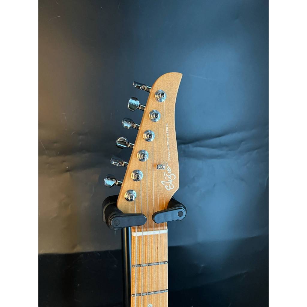 tw-11134207-7rbk8-m9znnbzijf1i90