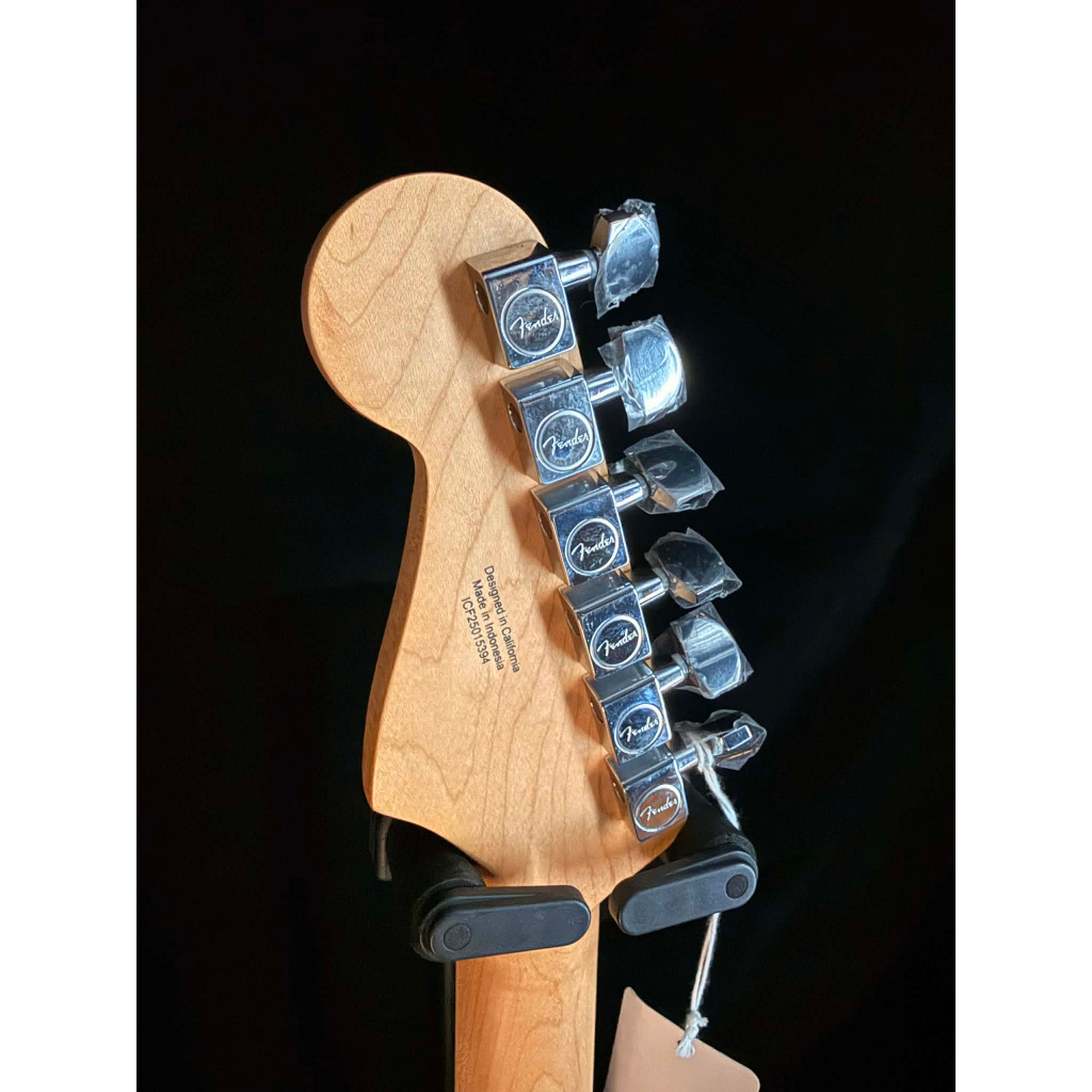 tw-11134207-820lc-mm1pkumj4dfo90