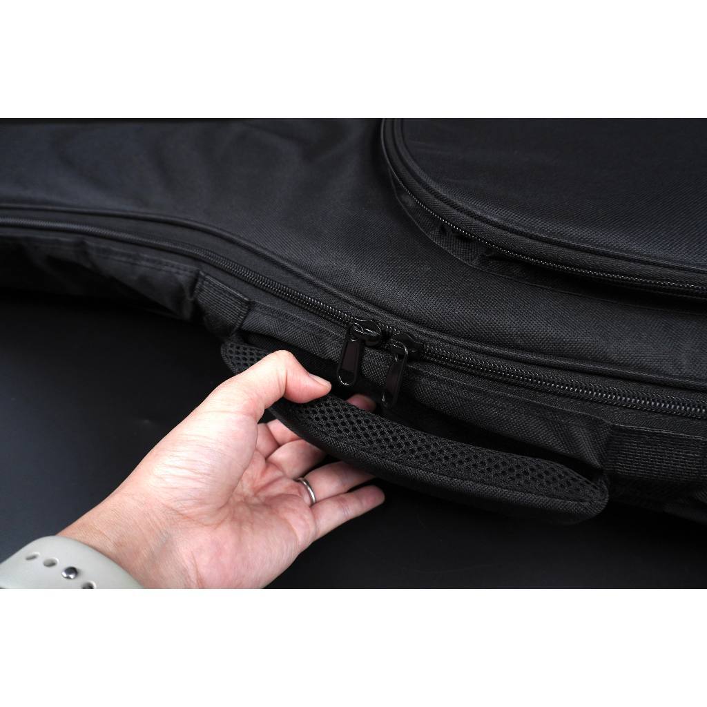 tw-11134207-7r990-lmmyq5kn1acb6a