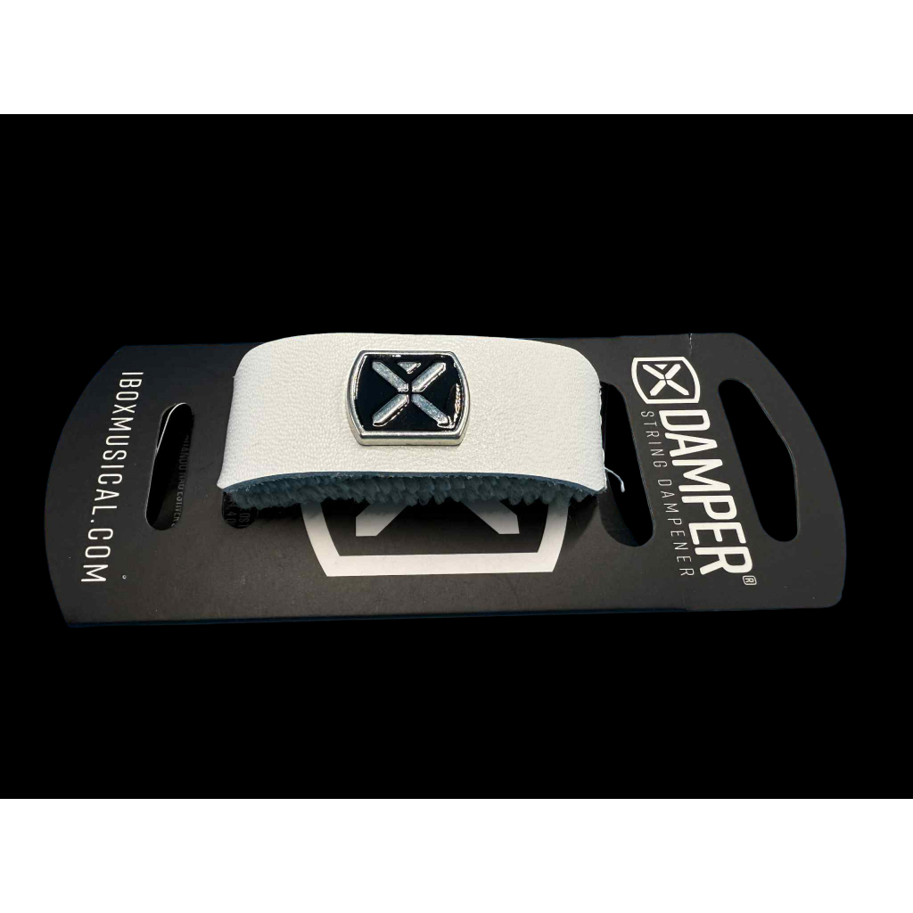 tw-11134207-81ztf-mhkbipn33aq034