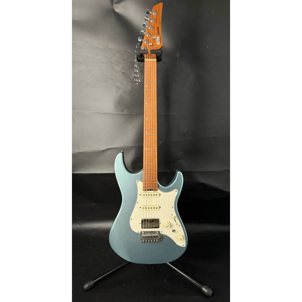 tw-11134207-7ra0o-mc7jtxsm6x612d