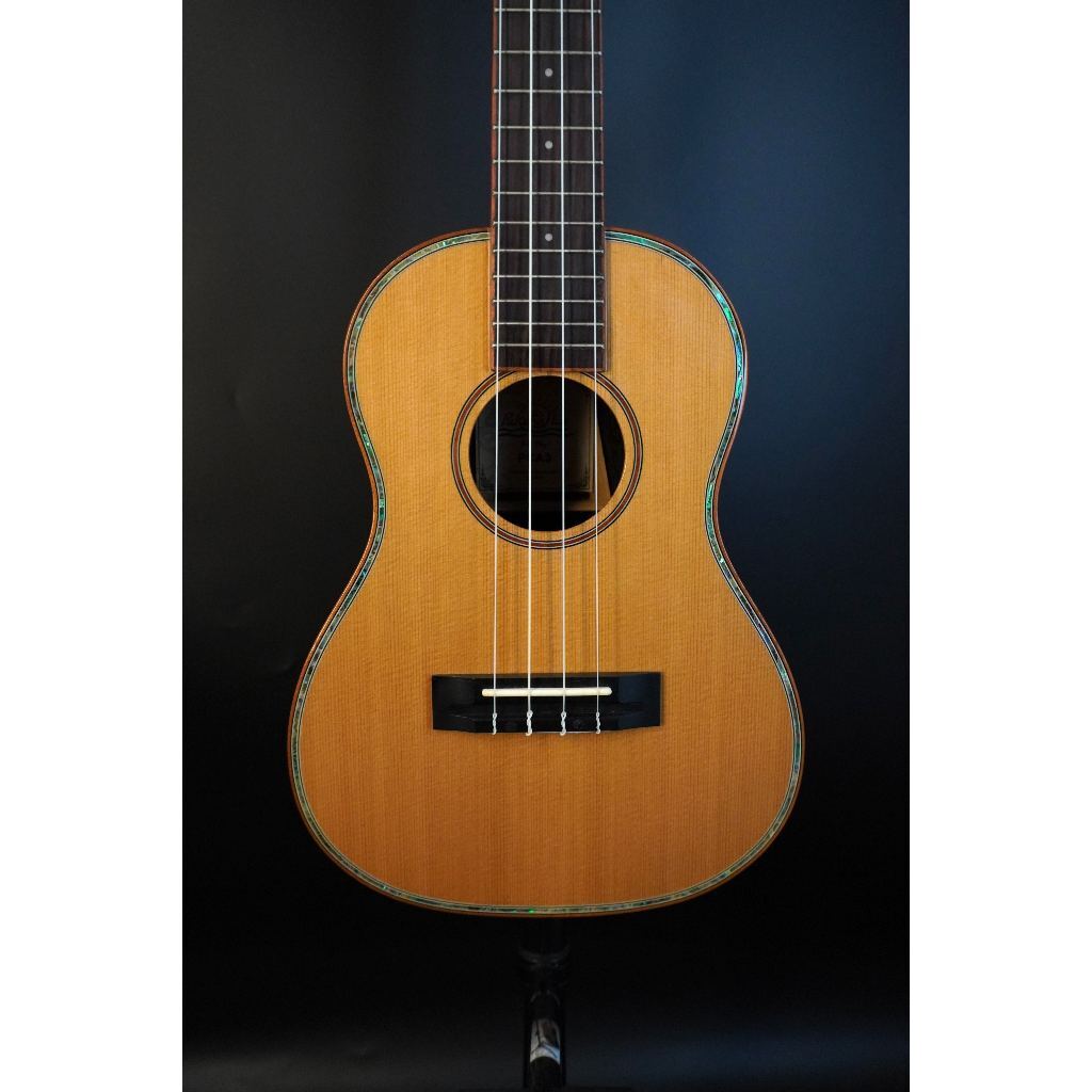 tw-11134207-7r990-luloc752h0i3d6