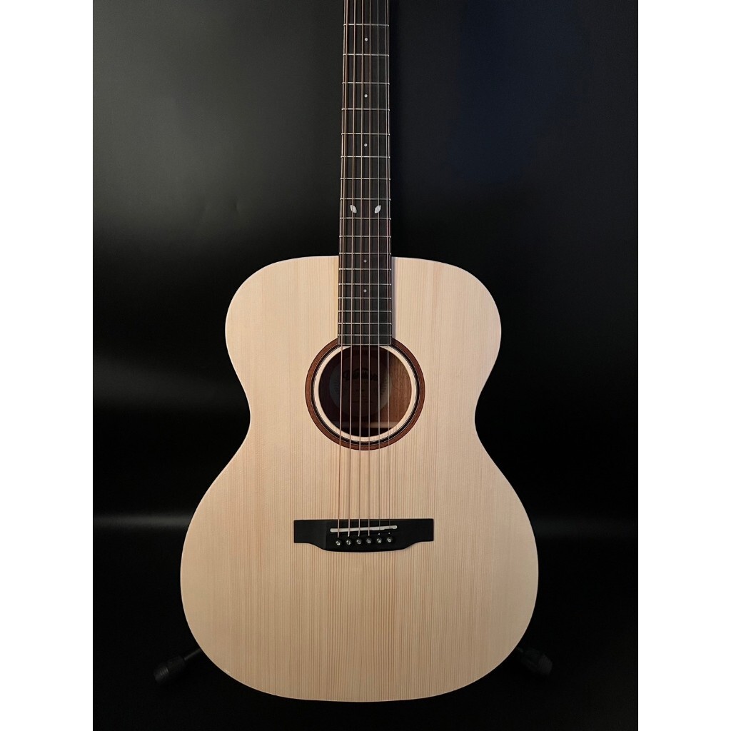 tw-11134207-7r98u-lzbhxiob639045