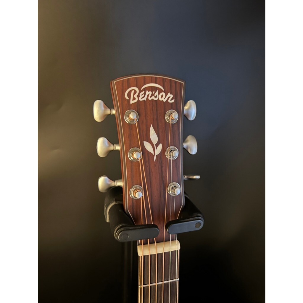 tw-11134207-7r98v-lzbhxiob8wf24f