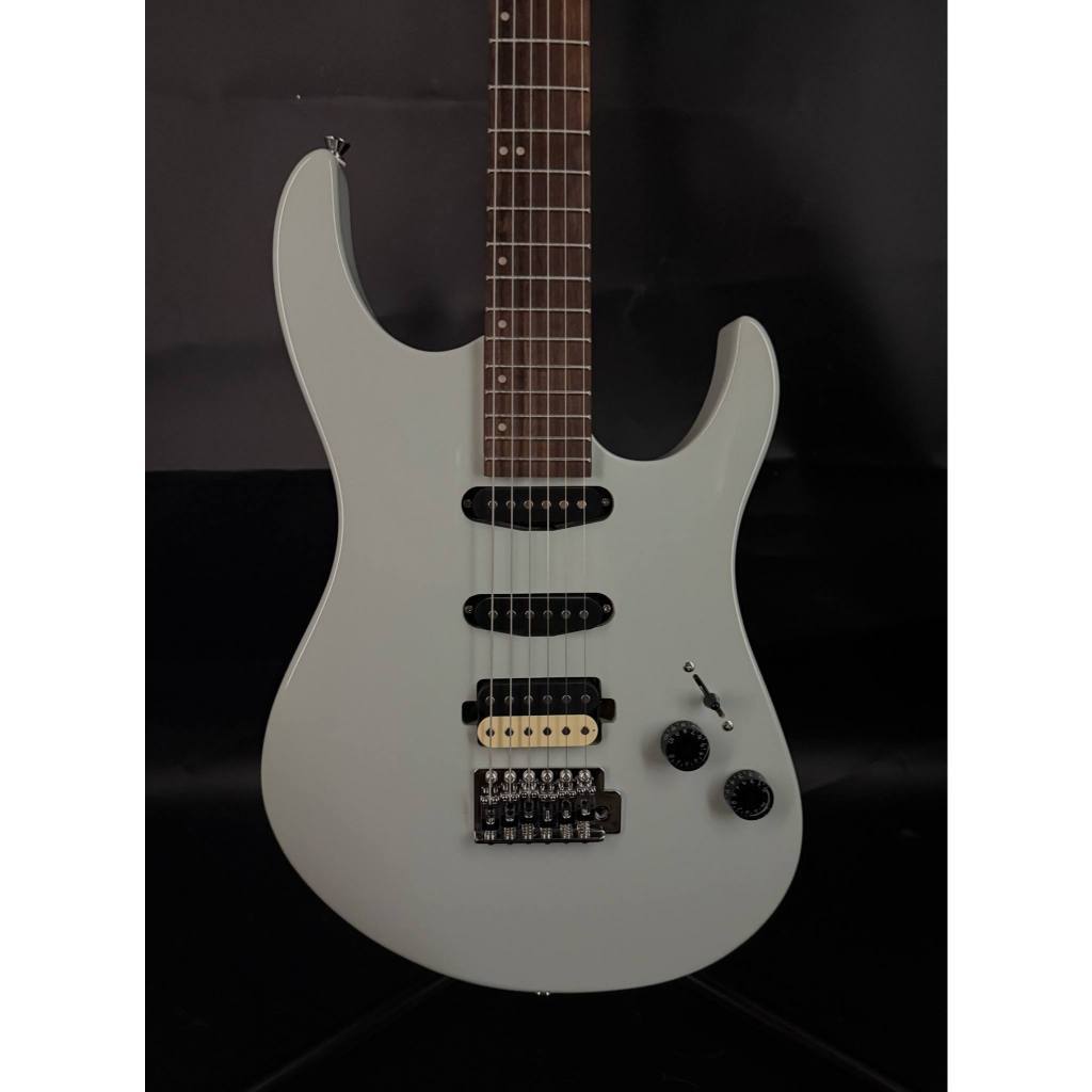 tw-11134207-7ra0q-mbt8qeyvfyi17d