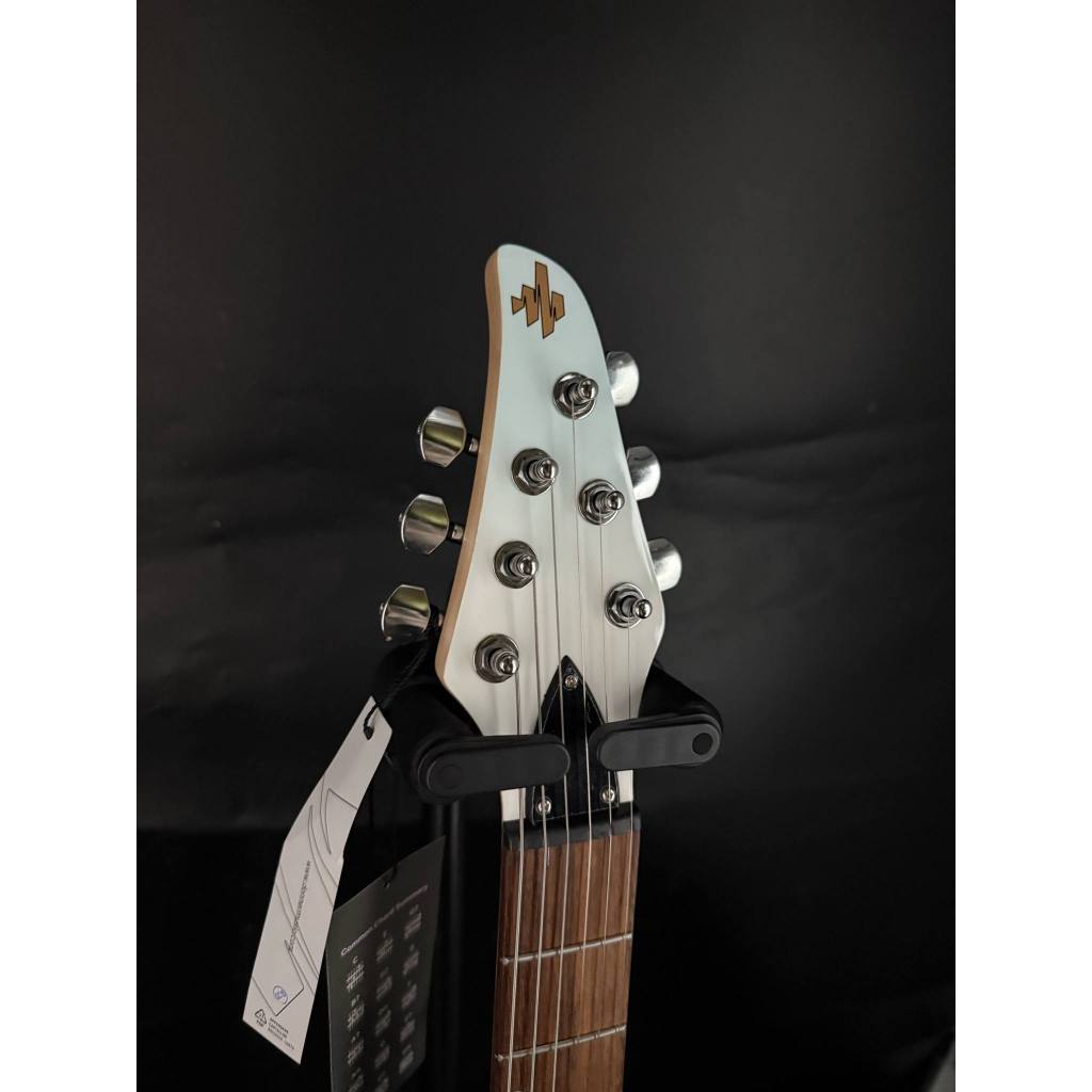 tw-11134207-7ra0r-mbt4u48ske2237