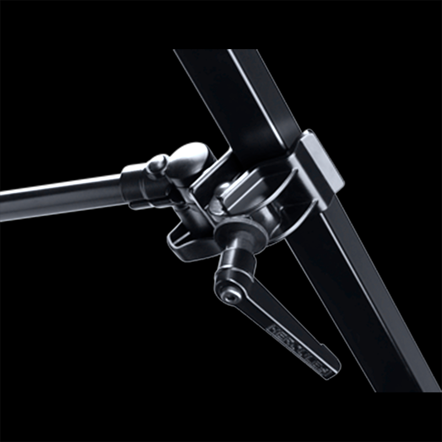 tw-11134207-820lg-ml8pmp01y58i86