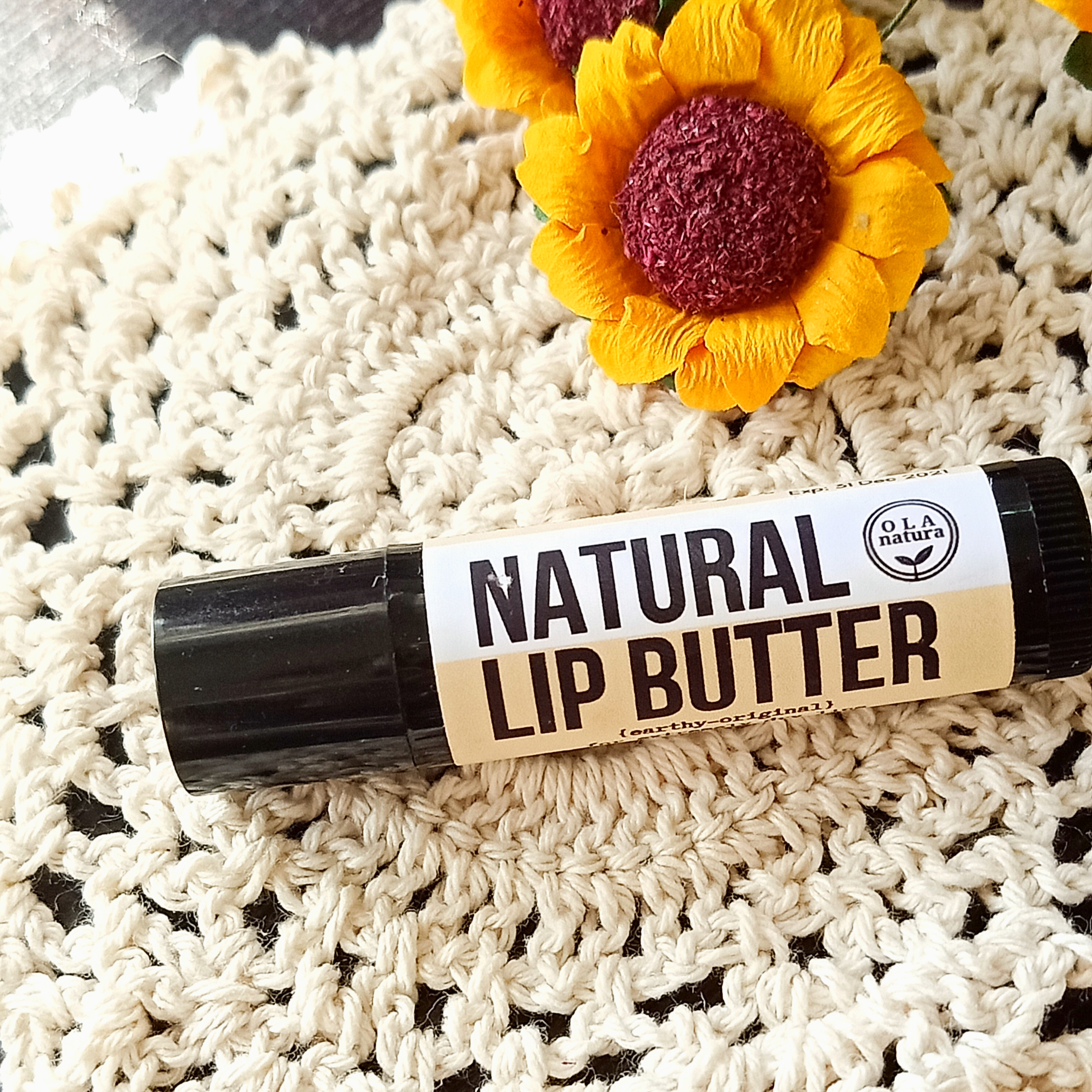 OLA NATURA Lip Butter Review by Suriabdulrahman