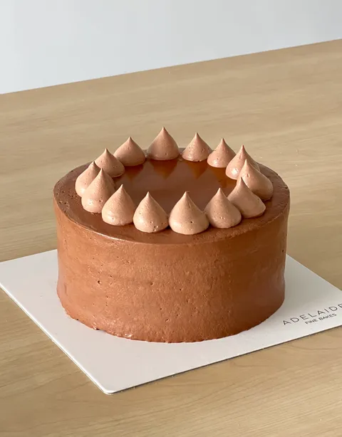 Hazelnut Praline Feuilletine Callebaut Front Shot