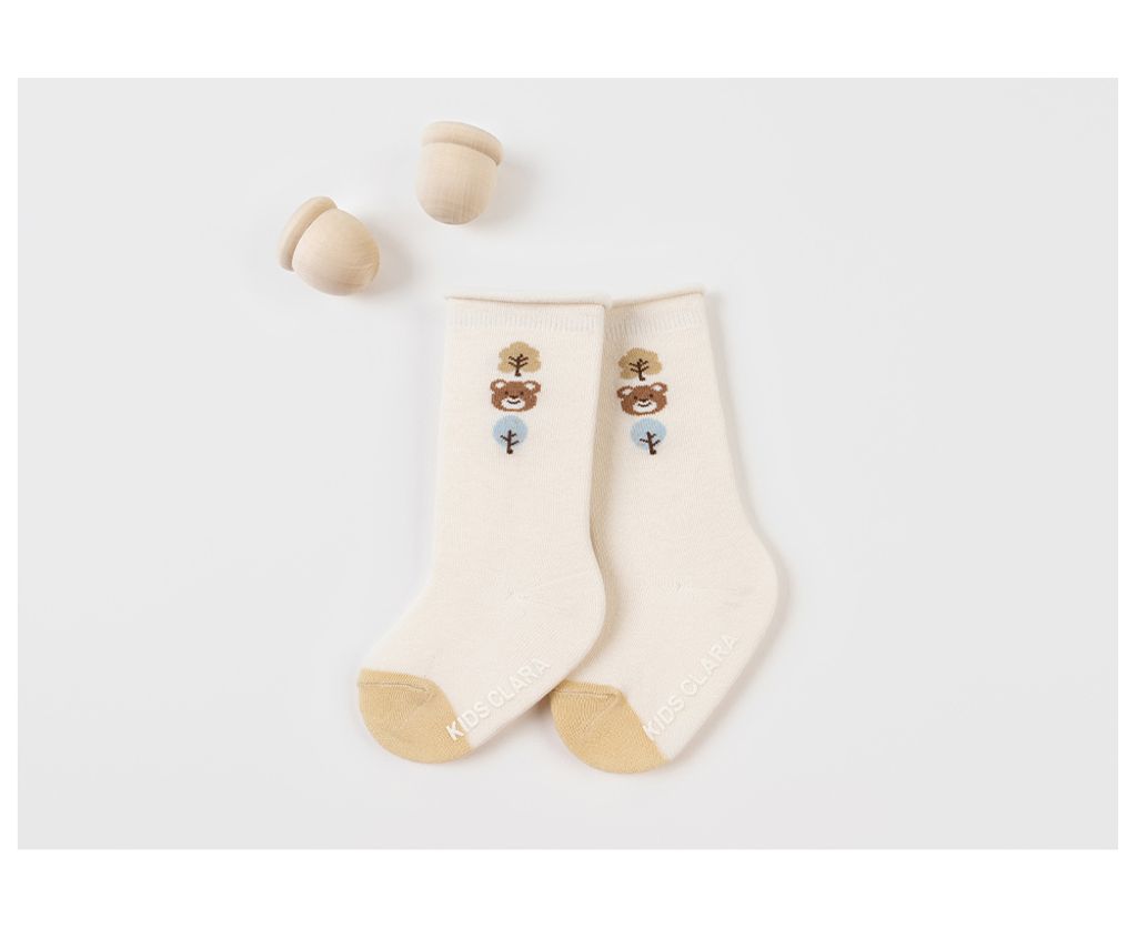 lesserrollingbabykneesocks_04