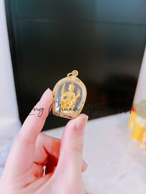 b3088d16-f687-4086-81b6-2f43e92552e4