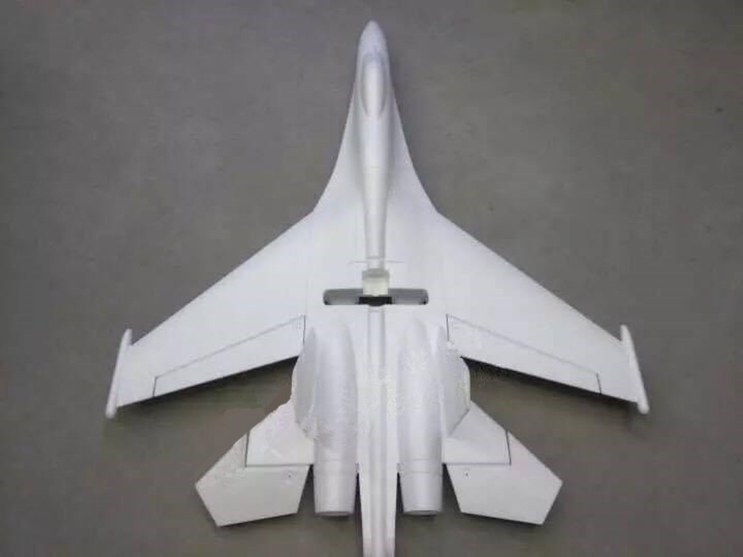 2043453_ su.jpg