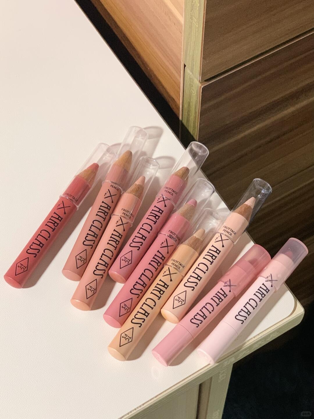 人生卧蚕！一些肉条感满满de闪闪大卧蚕！_1_无聊刘刘_来自小红书网页版