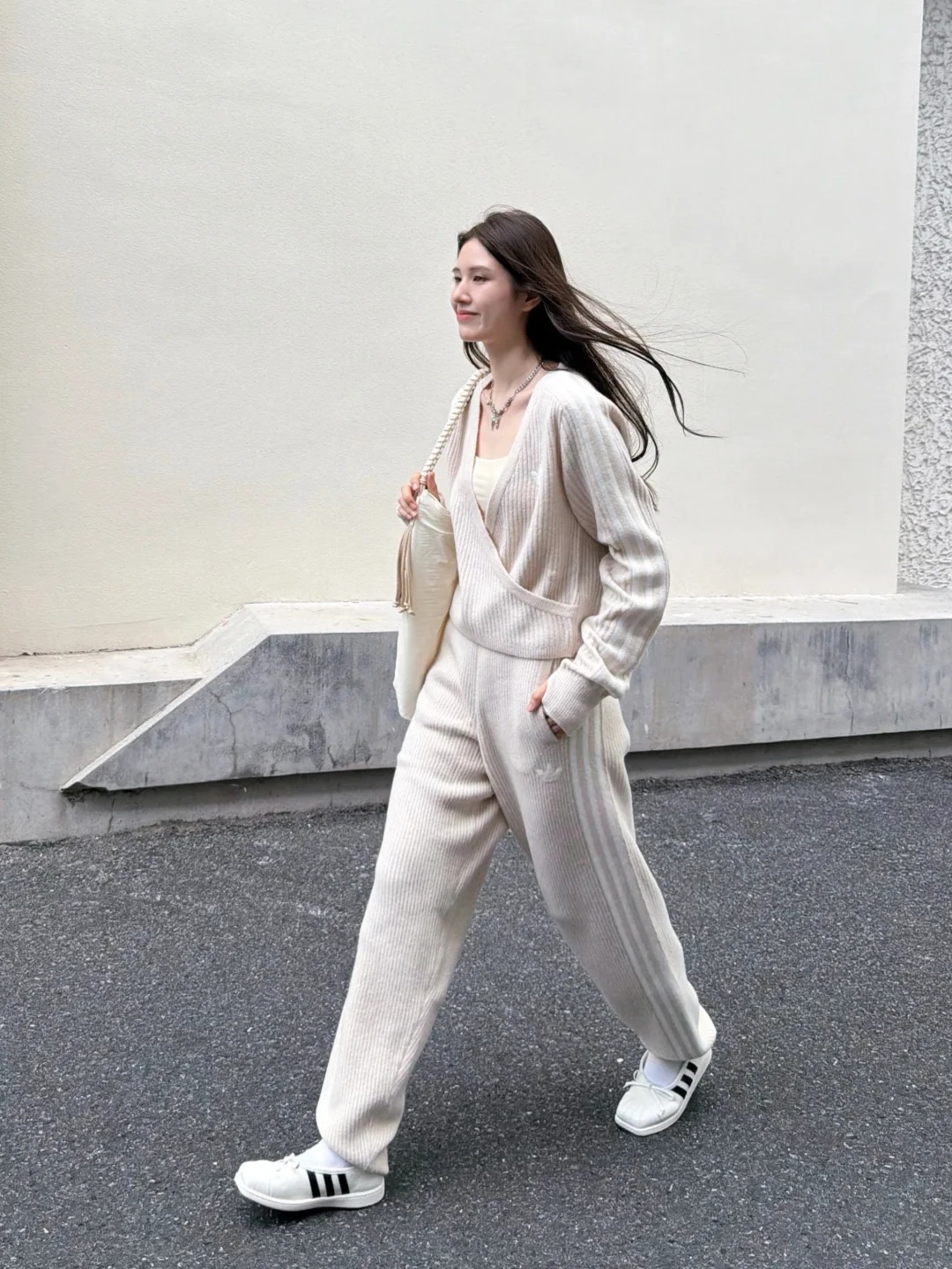 妮味的复古街头，就是这么权威_2_adidas官方旗舰店_from rednote web