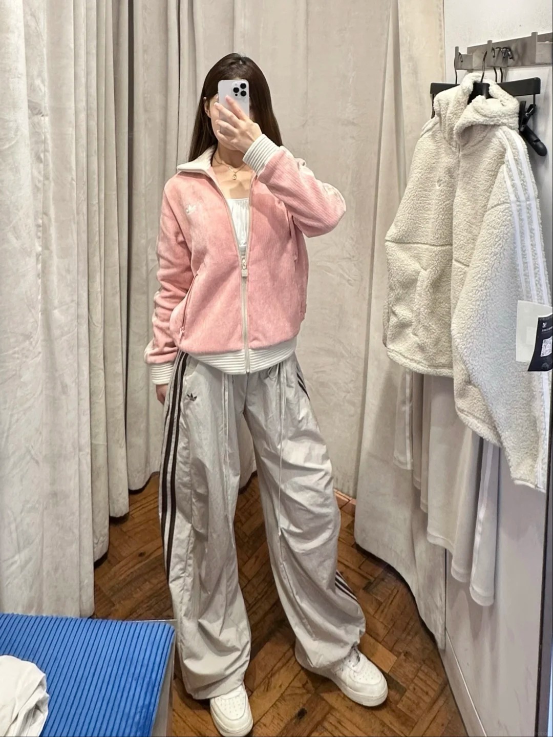 adidas×Jennie联名，get韩女早秋松弛外搭🤍_1_Puppyoo_from rednote web