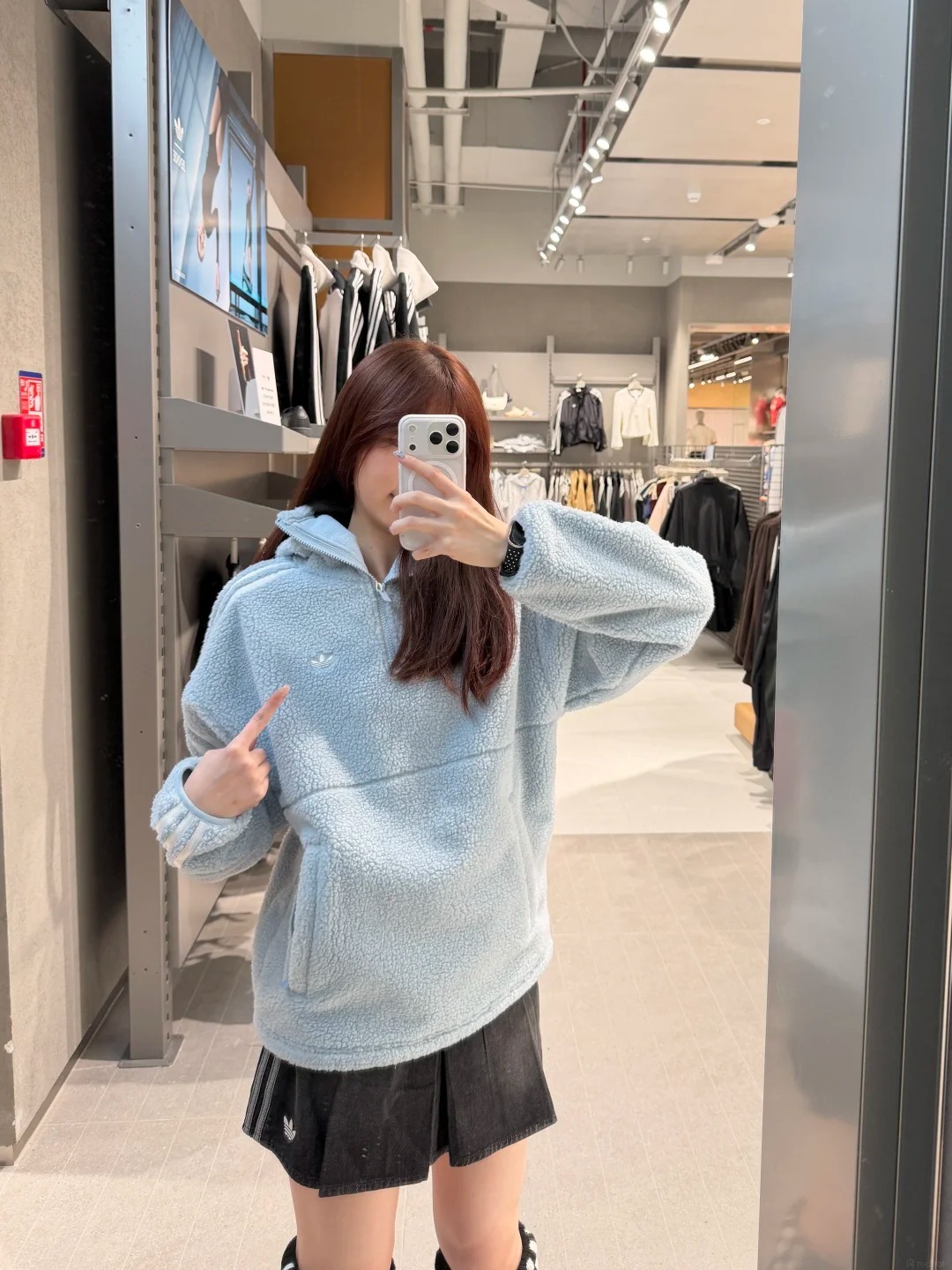 Jennie联名｜好喜欢这件卫衣的版型啊啊啊啊_4_Qiqi的阿迪日记_from rednote web