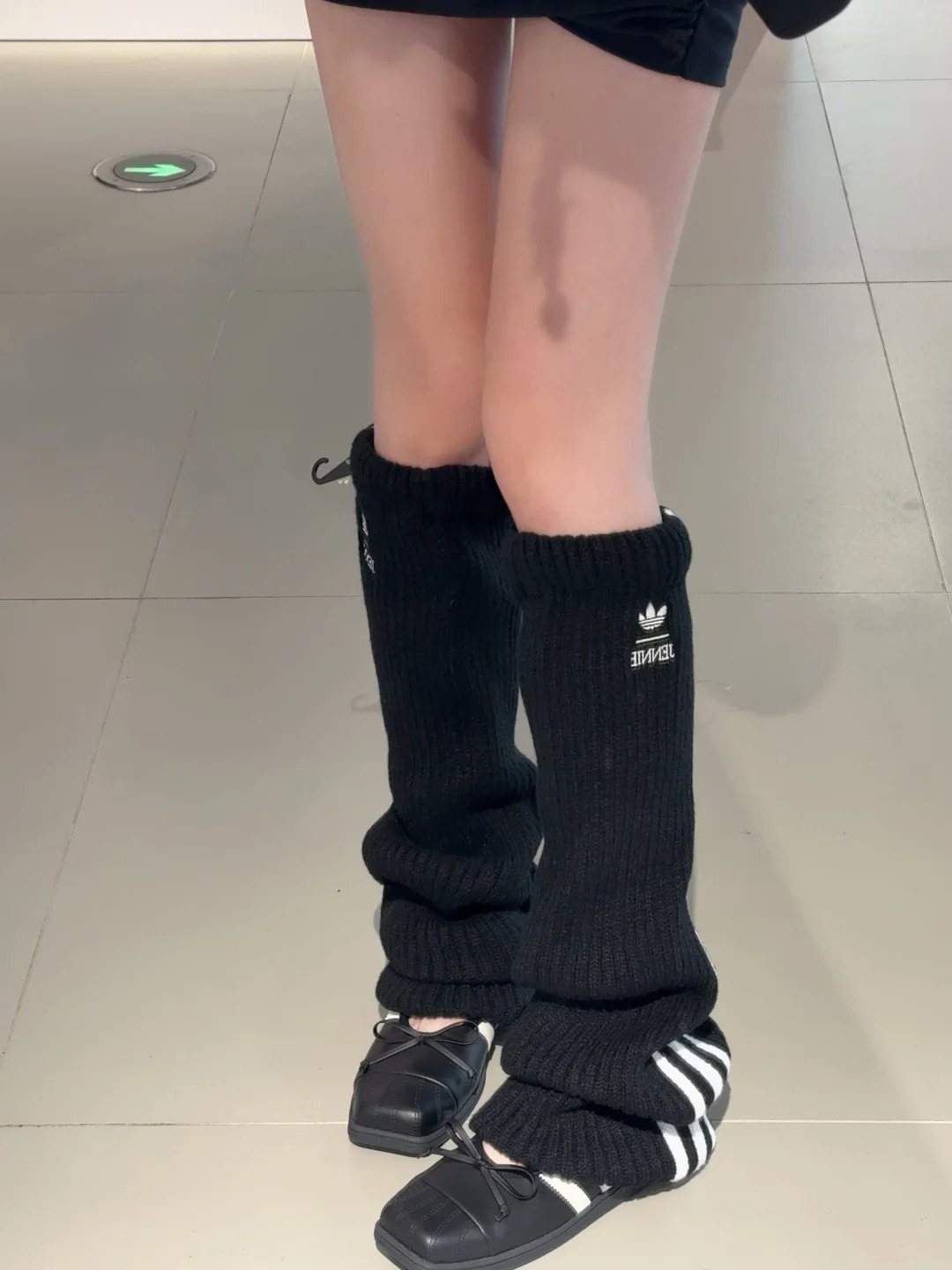 Jennie&adidasOriginals 堆堆袜_2_✨辣辣今天穿什么_from rednote web