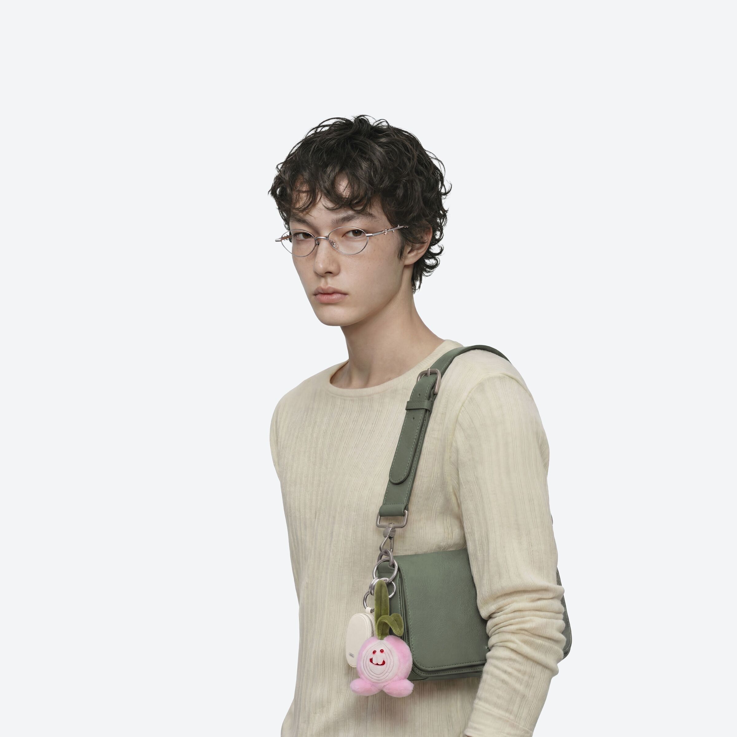 11005156_LOOK_BOOK_FIRST