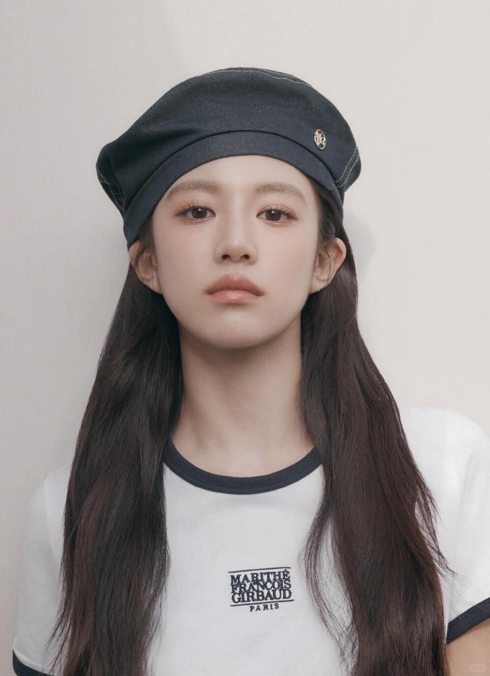 🇰🇷 marithe 高允真jennie同款女正肩短袖_1_斯温在首尔_来自小红书网页版