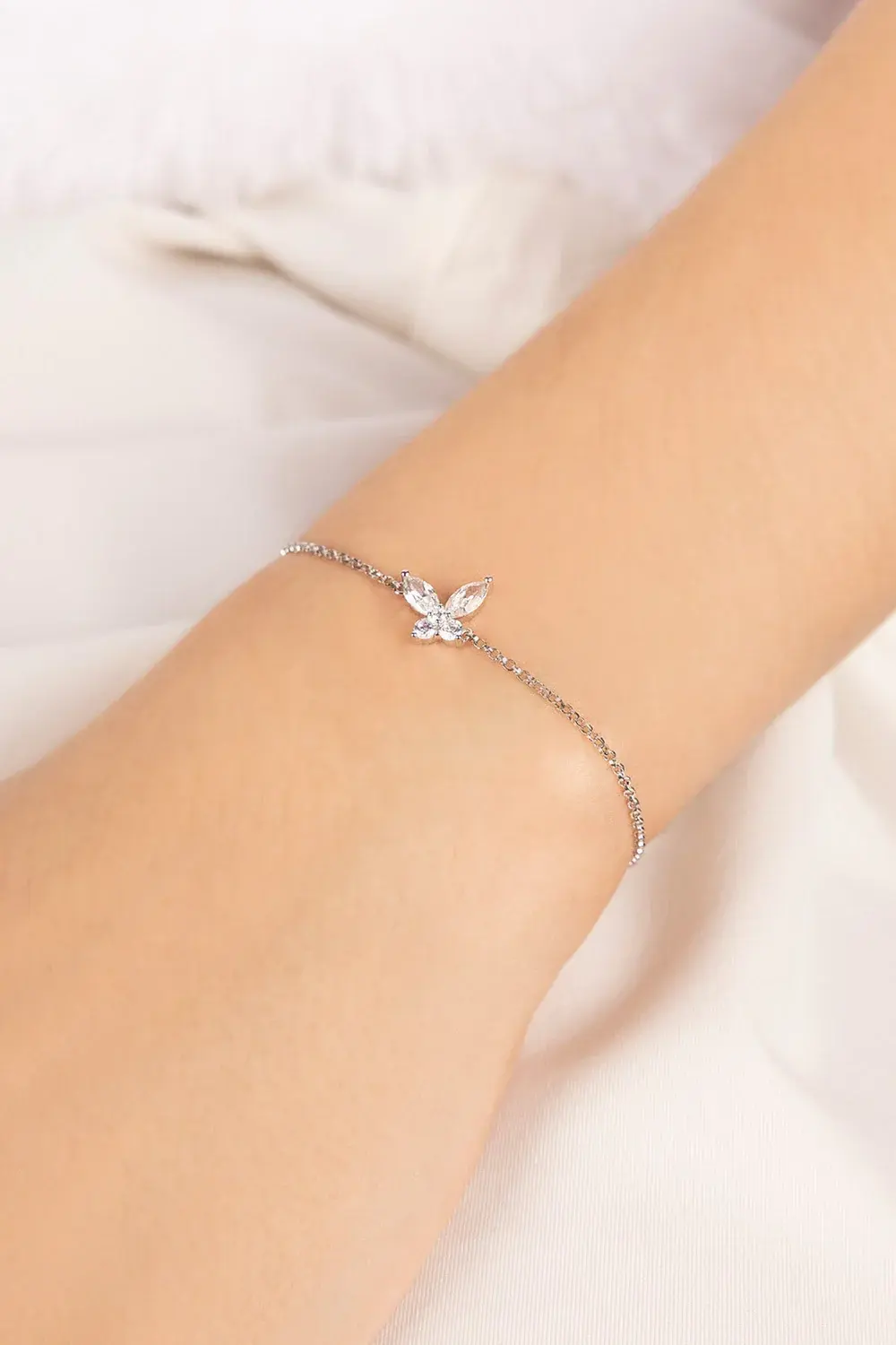 AB4778OX-apm-monaco-Butterfly-Adjustable-Bracelet-jewelry_6577d14b-2d6b-4758-a6ba-5743af601bfa.jpg