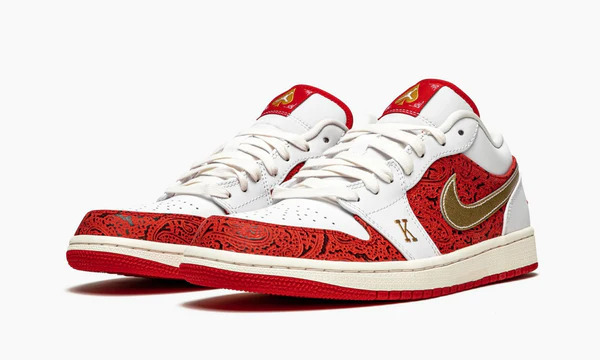 air-jordan-1-low-se-spade_2_600x