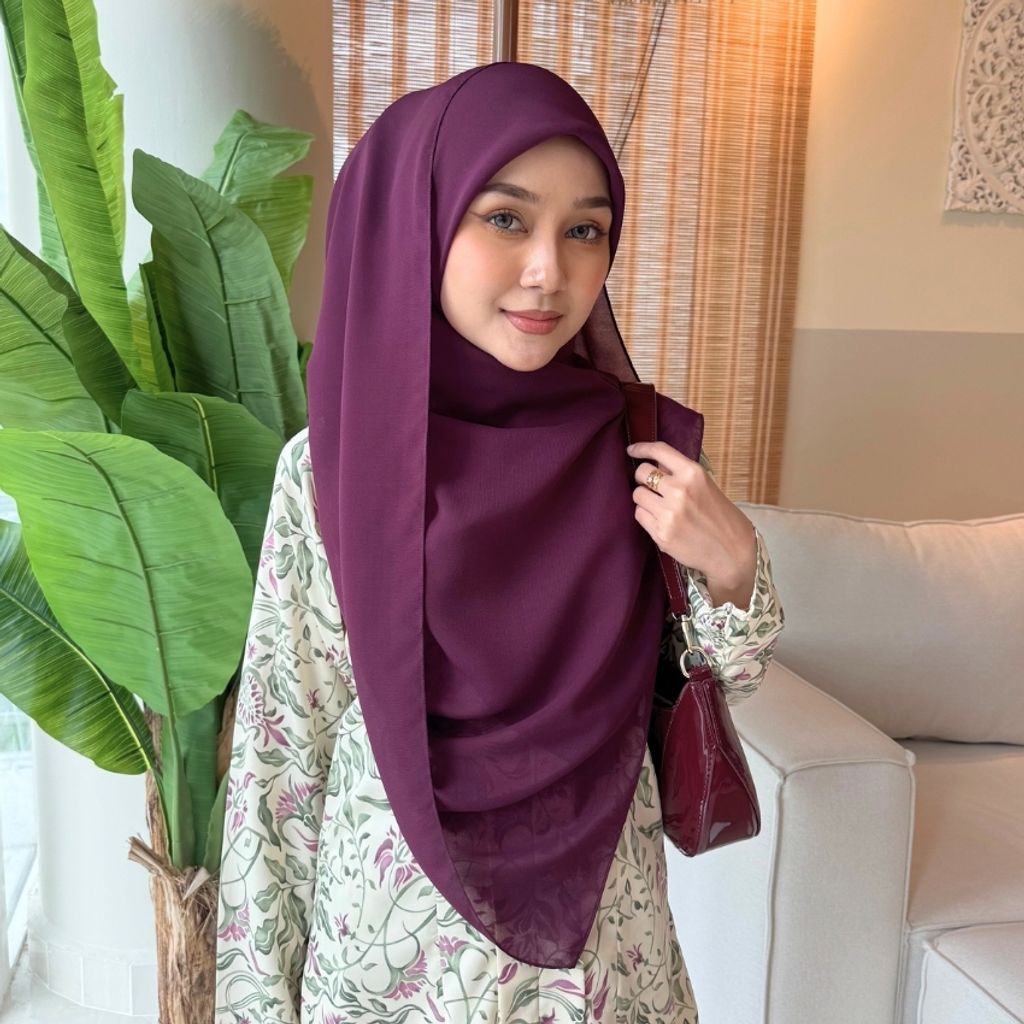 Bid48_DeepBurgundy_1