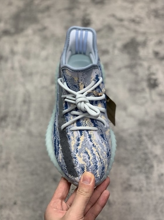yeezy 350 v2 blue zebra