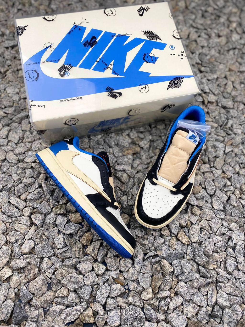 6802393a584a1a5a90e99d1f8631c7e3