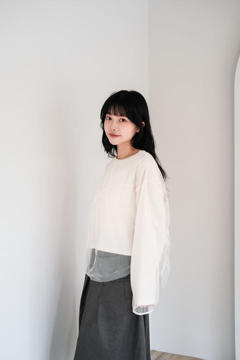 Japan. Bab 兩件式透紗上衣 (2 color) – 脆弱少女 Trayro