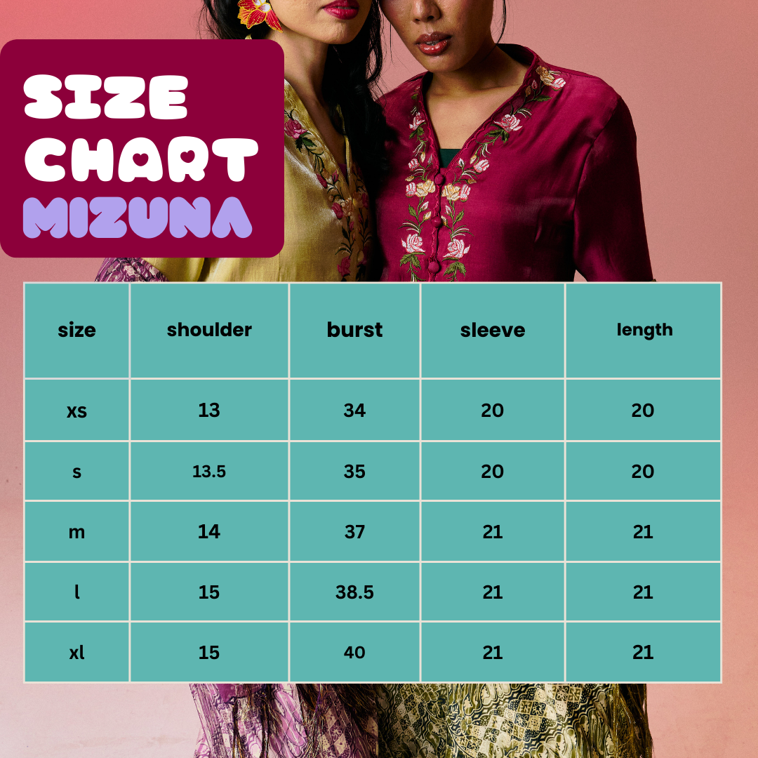 Blue and White Modern Size Chart Instagram Post (7)