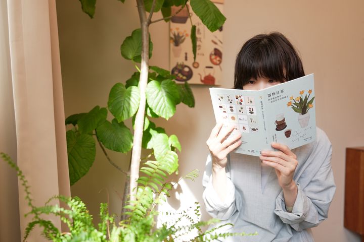 04《器物日常》藝術萬用卡畫冊閱讀情境