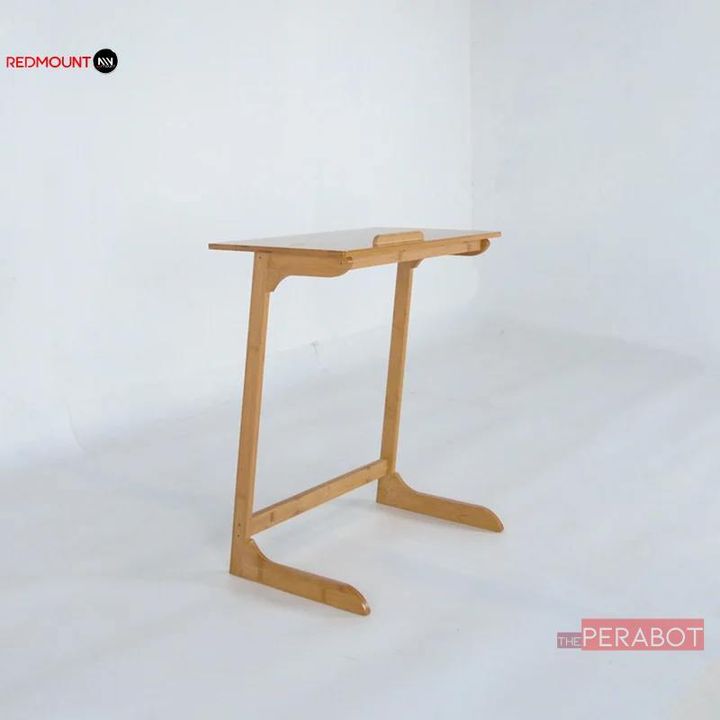 MNR_Table_Laptop__1