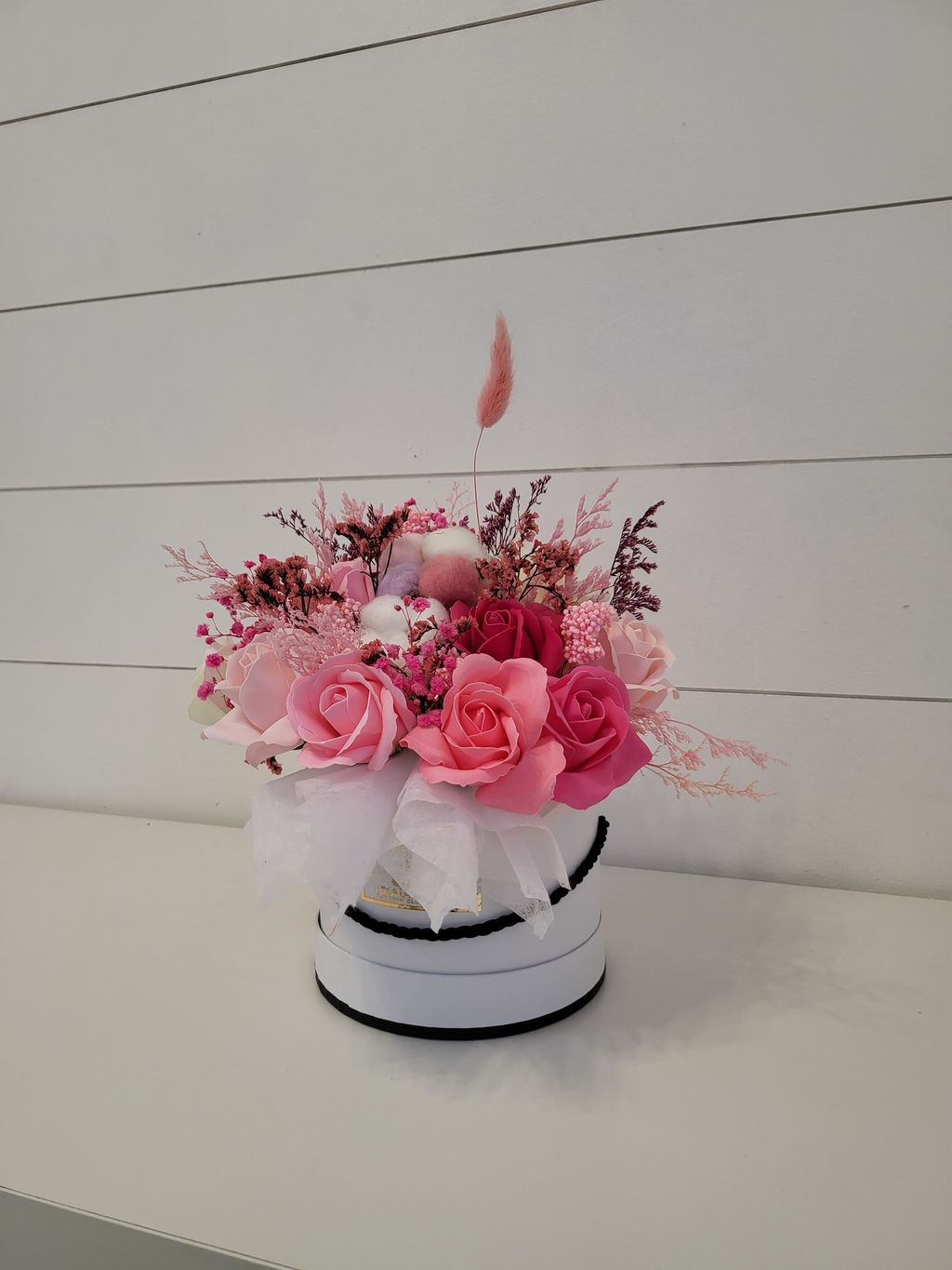 Elegant Roses And Orchids Box