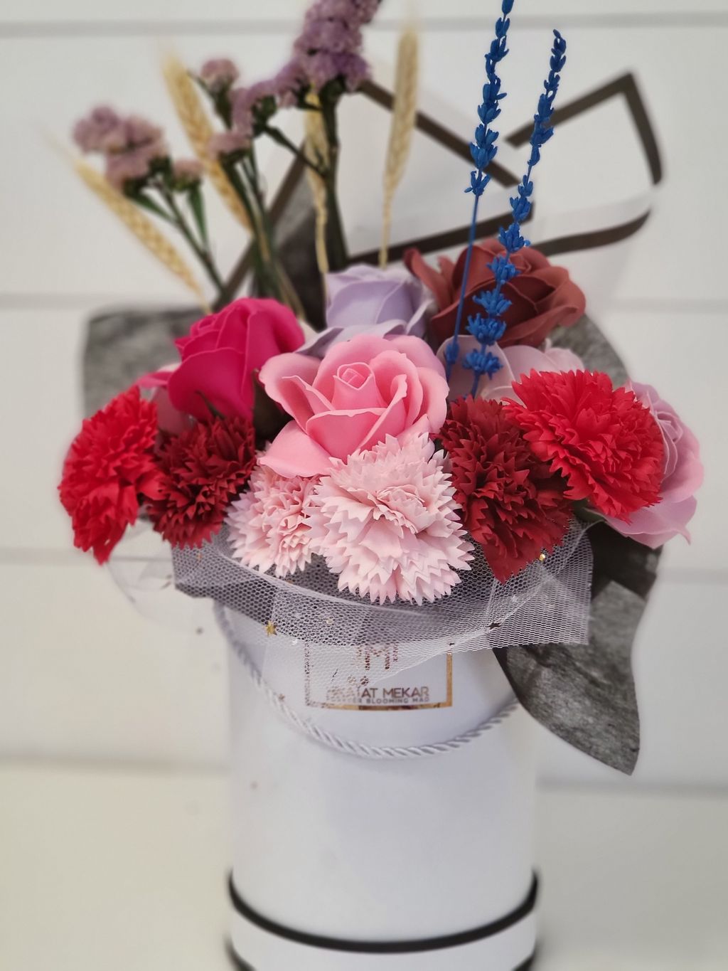 Thanks Giving Pink And Red Flower Bouquets