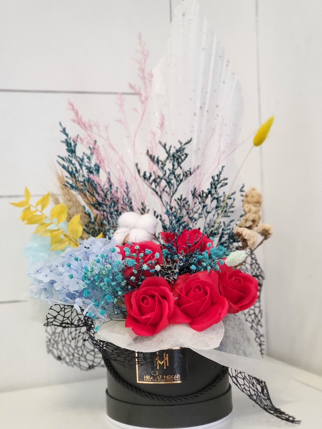 An Exotic Premium Flower Bouquets For Her