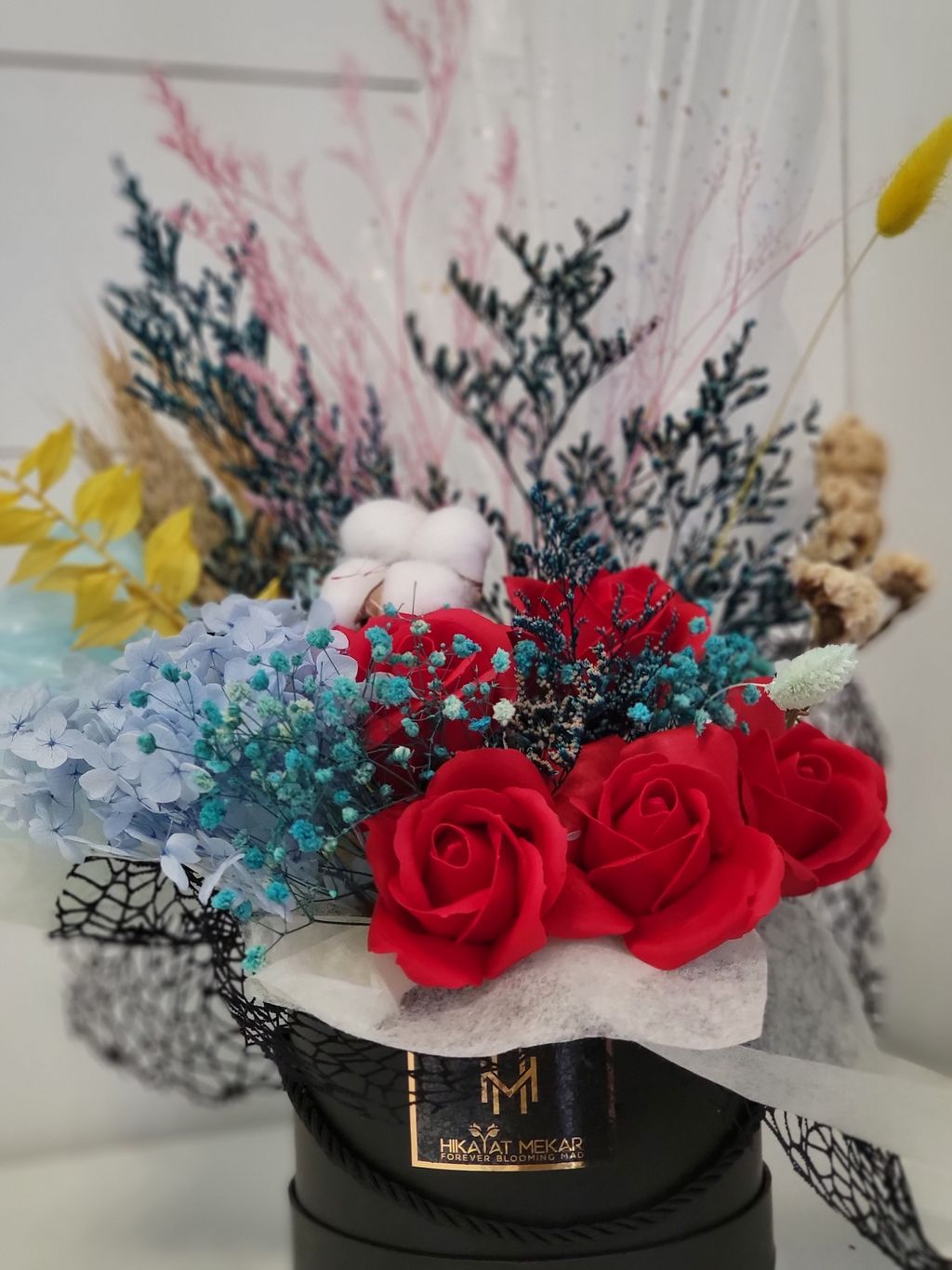 An Exotic Premium Flower Bouquets For Her