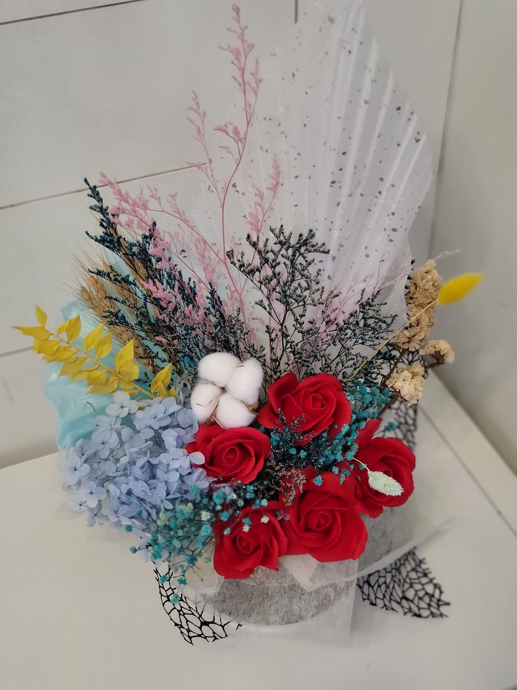 An Exotic Premium Flower Bouquets For Her