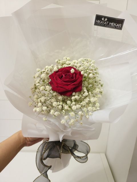 A rose With Diamond Darlings Bouquets