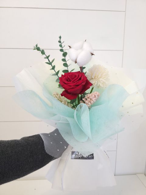 Combinations of Fresh, Preserved, & Artificial Flowers Bouquets