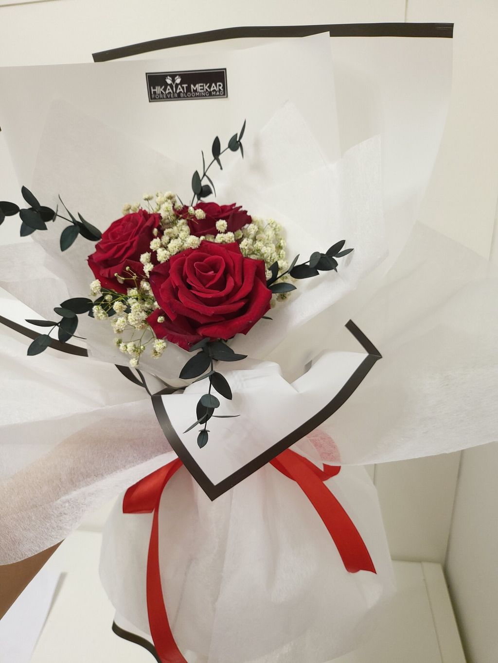 3 Red Rose Bouquets For Valentine