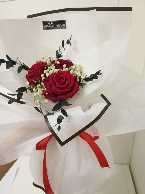 3 Red Rose Bouquets For Valentine