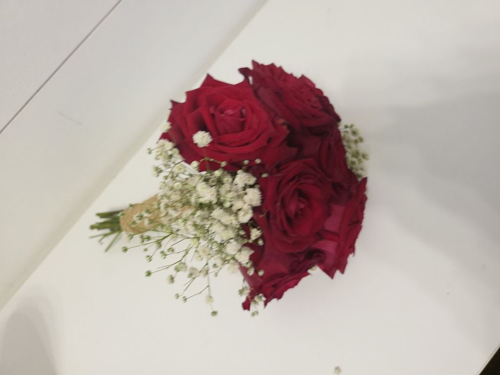 Beautiful Red Floral Blossom Bouquets