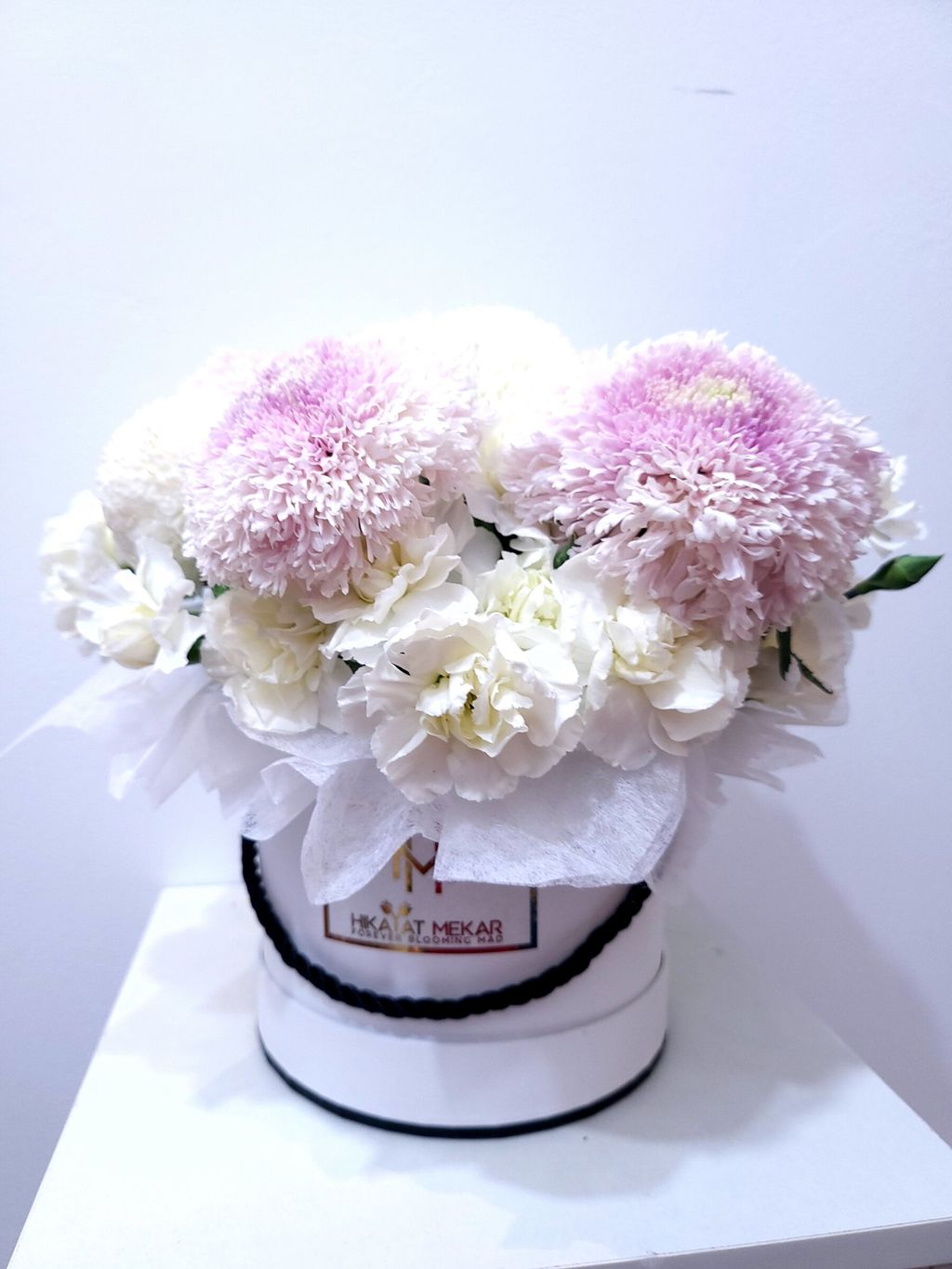 Sweet Classic Pink Carnation Bouquet