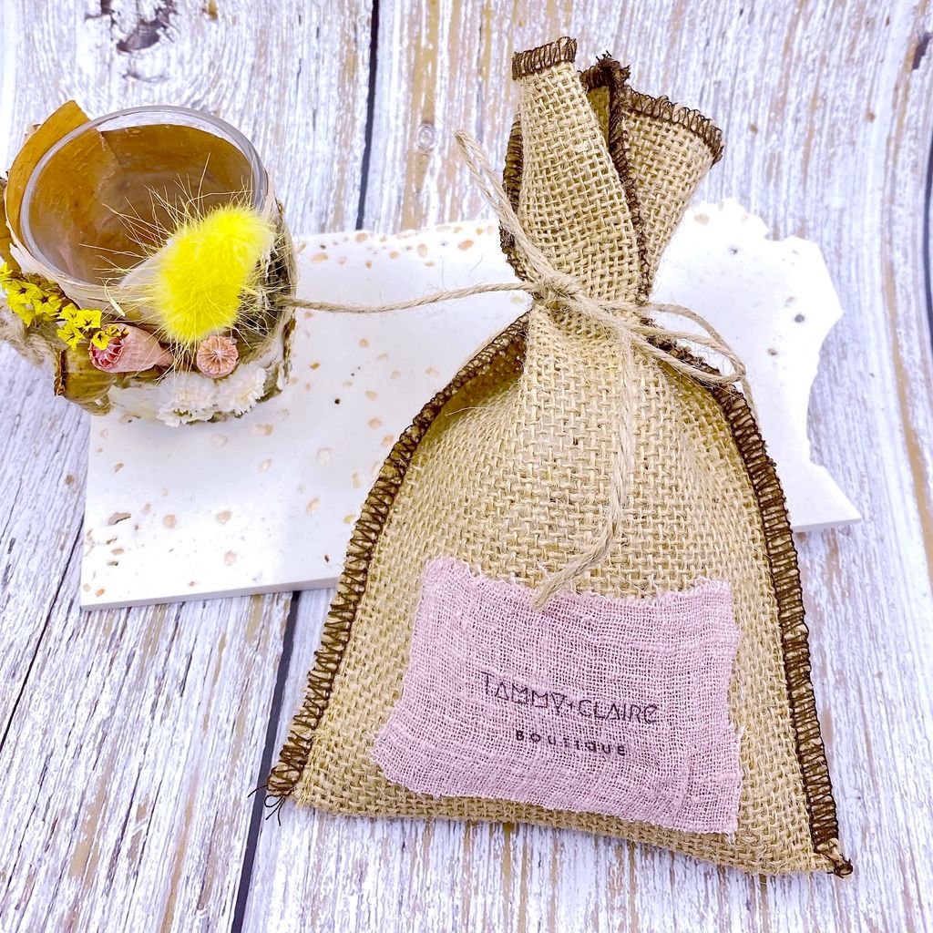 E0CF325D-BCE7-405F-B3EE-18829D6A86D4