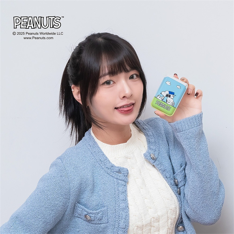 摺疊卡套磁吸手機支架 (1)