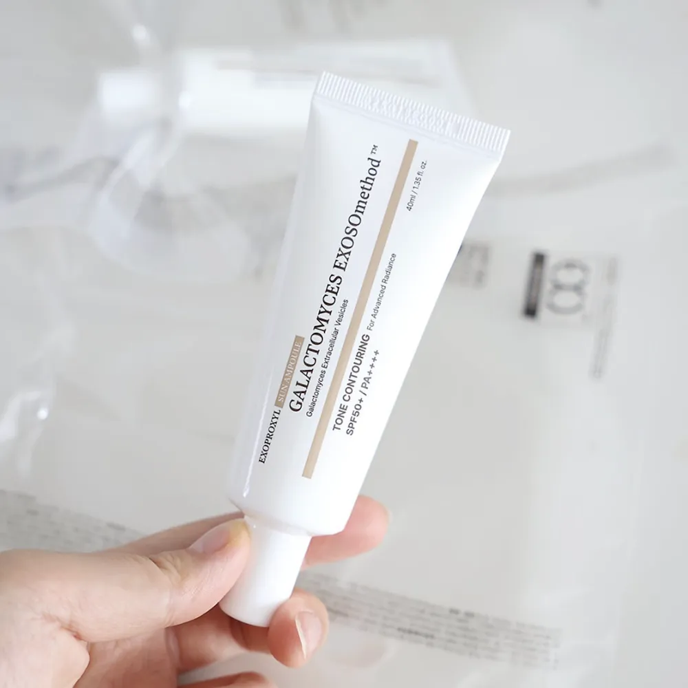 E03